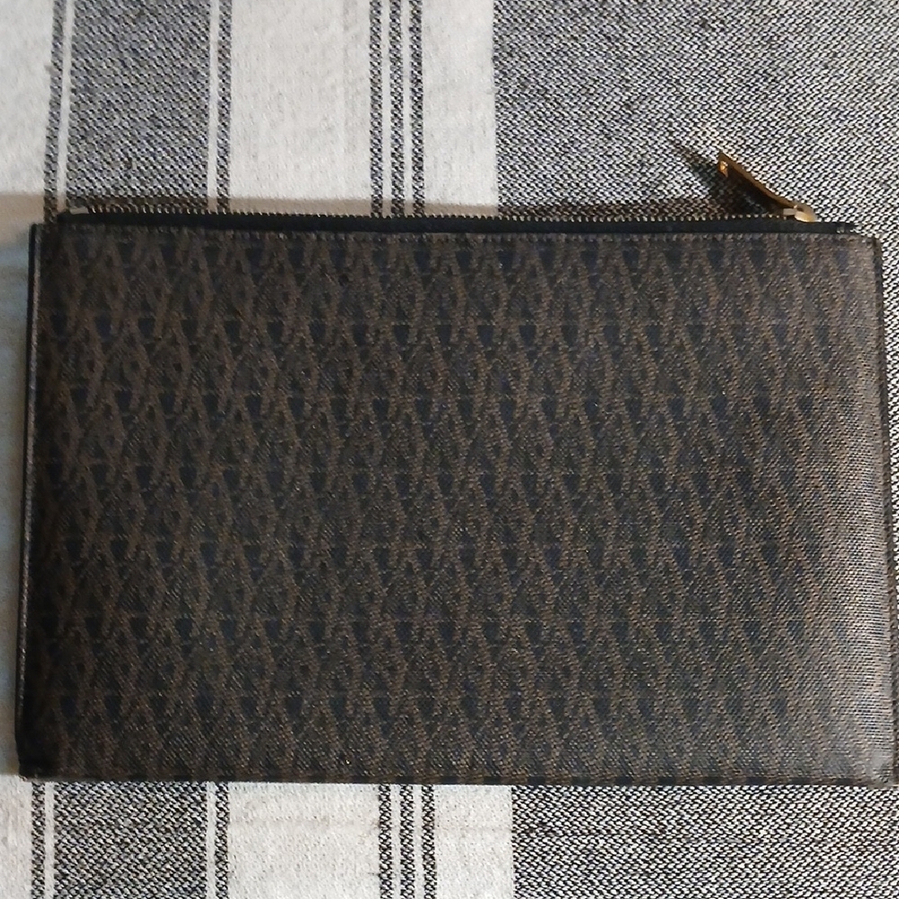 Authentic Yves Saint Laurent Black Designer Clutch Bag